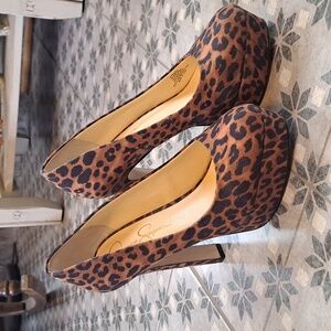 Jessica Simpson heels
